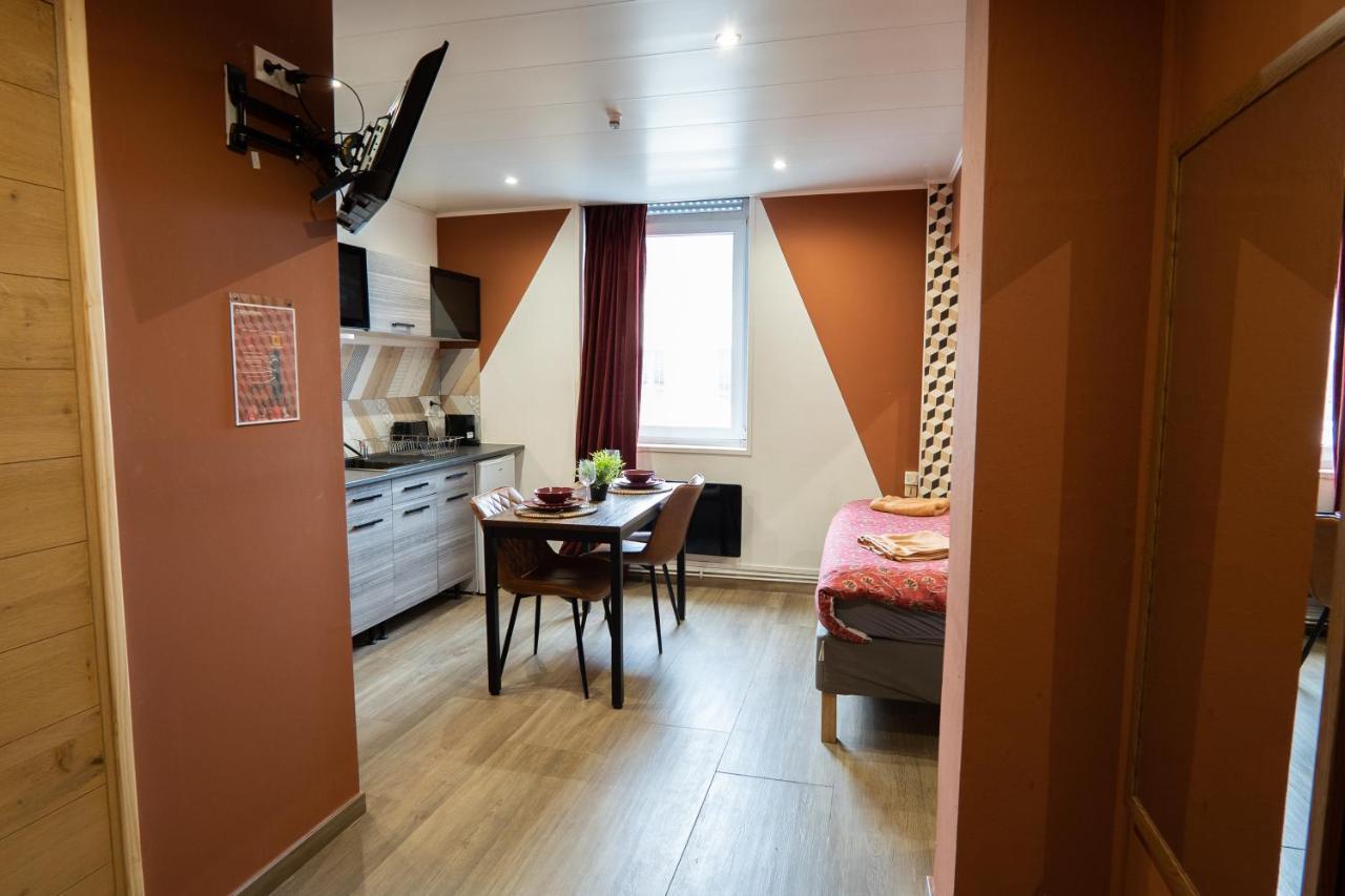 Capstay Color Valenciennes & Netflix Trith-Saint-Leger Exterior photo